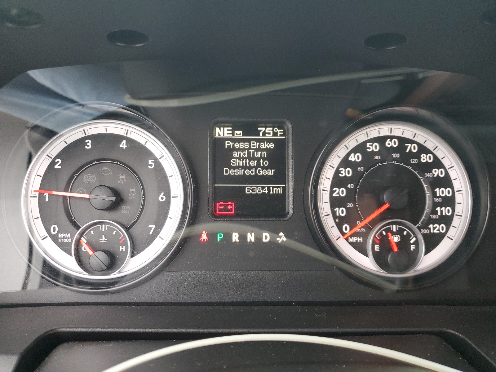 1C6RR7GT3ES118911 2014 Ram 1500 Slt