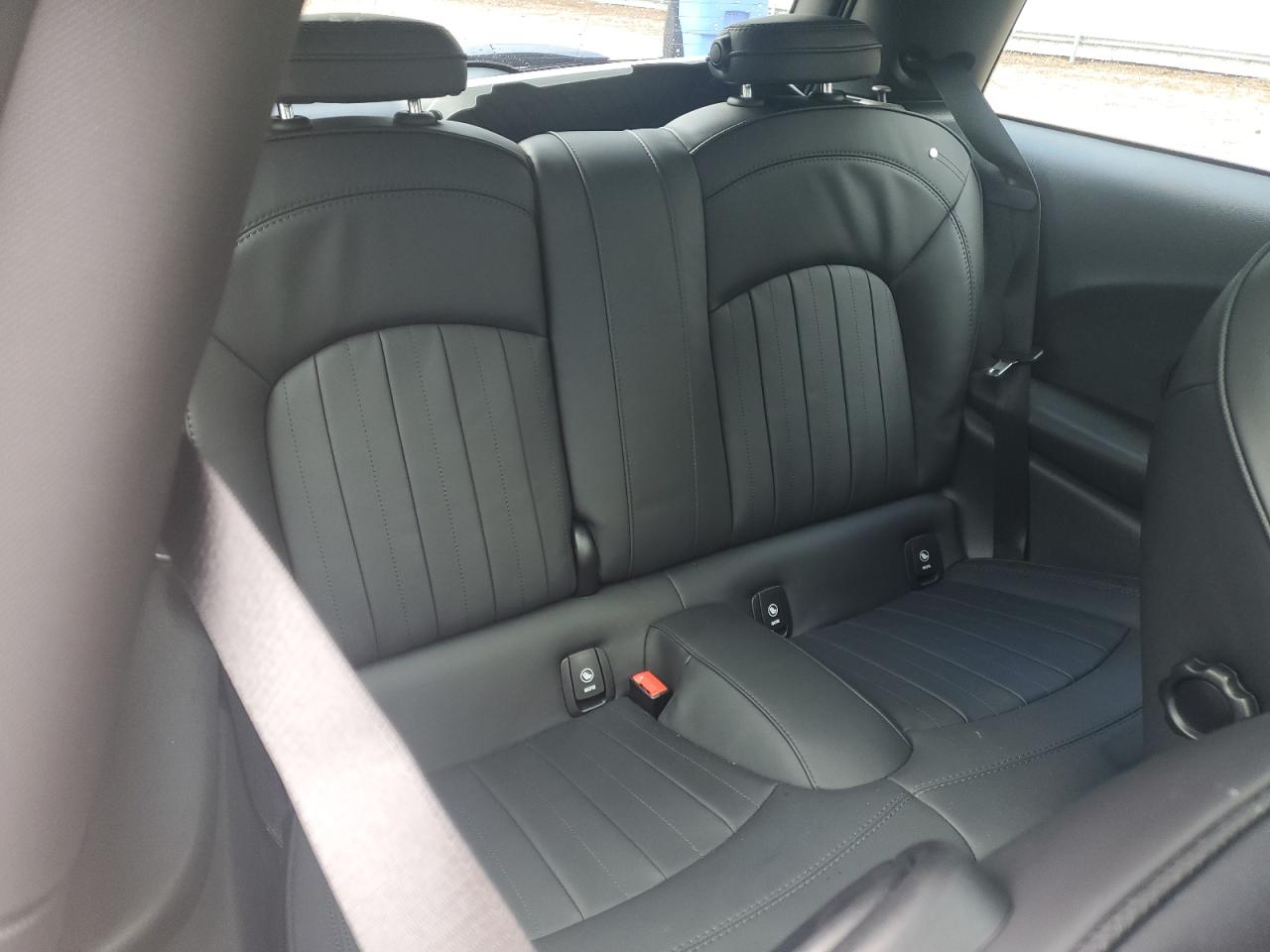 2024 Mini Cooper Se VIN: WMW13DJ09R2U35924 Lot: 63788164