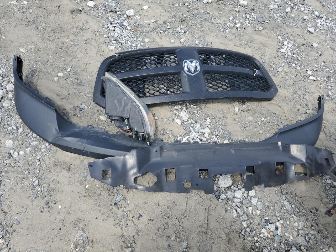 2018 Ram 1500 St VIN: 3C6JR6DT2JG231116 Lot: 57679124