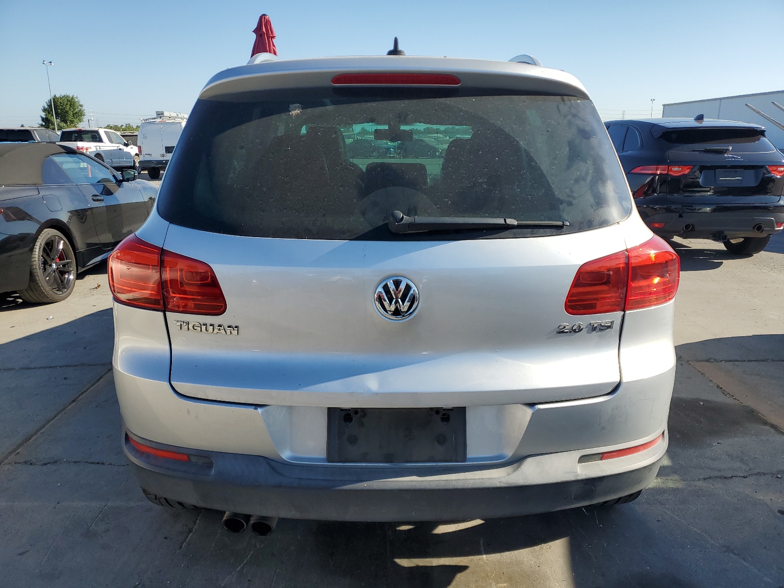 WVGAV7AX2CW551666 2012 Volkswagen Tiguan S
