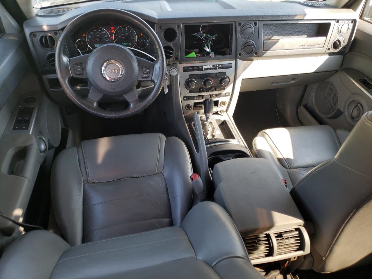 2006 Jeep Commander VIN: 1J8HG48K26C352511 Lot: 61350324