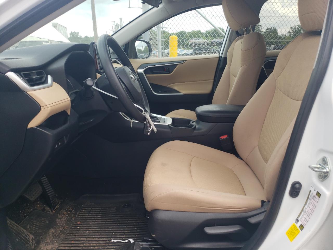 2019 Toyota Rav4 Le VIN: 2T3H1RFV9KW037067 Lot: 64836174