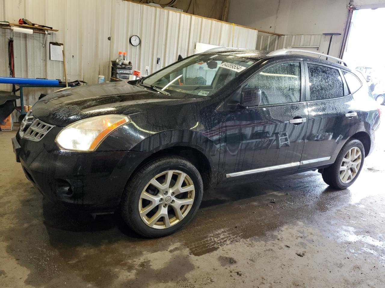2013 Nissan Rogue - Image 1