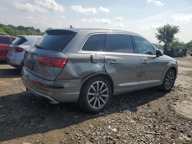  AUDI Q7 2017 Сірий