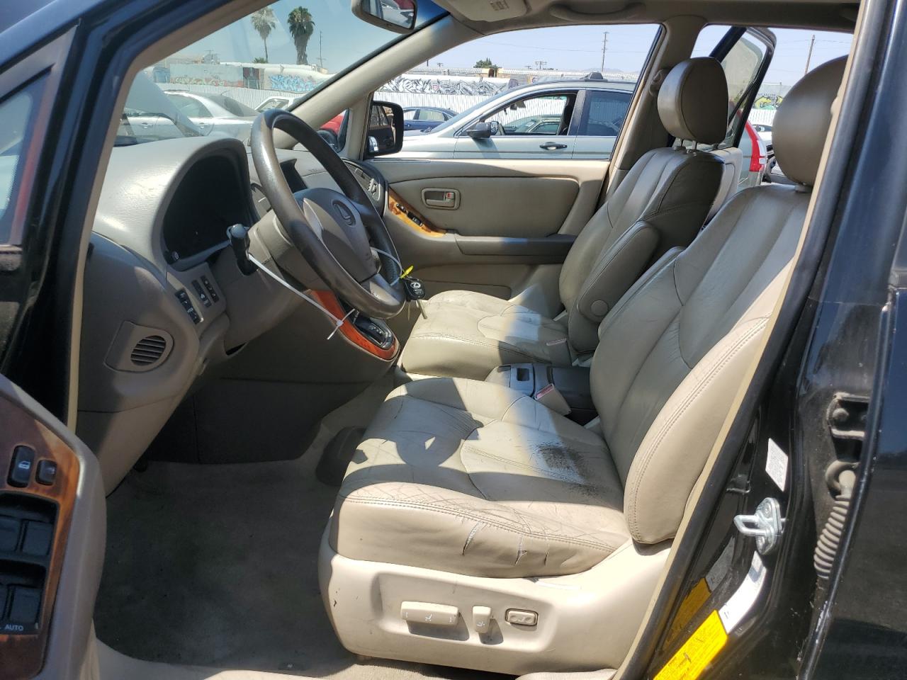 2000 Lexus Rx 300 VIN: JT6HF10U9Y0157197 Lot: 64751124