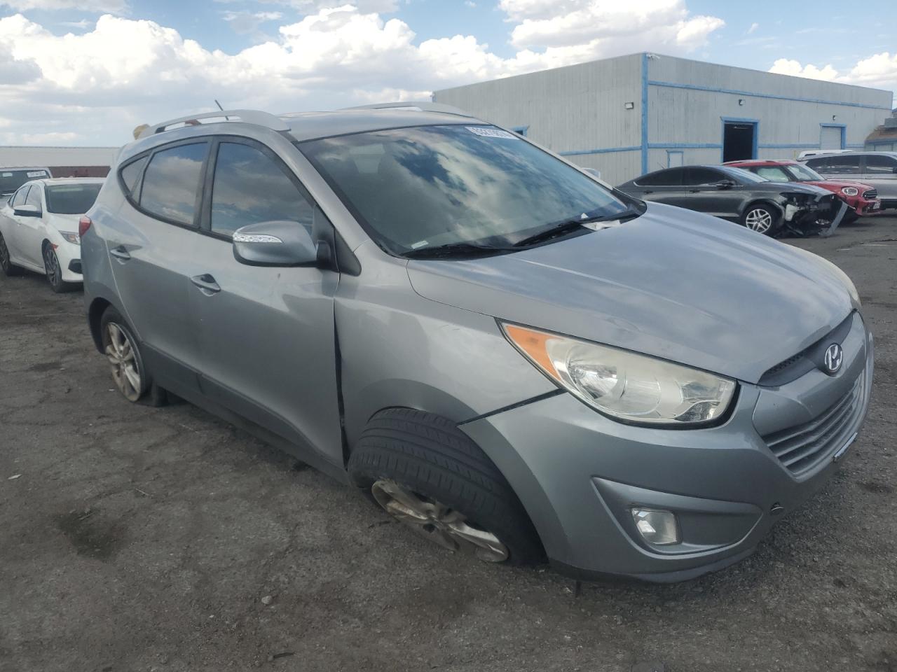 2013 Hyundai Tucson - Image 4