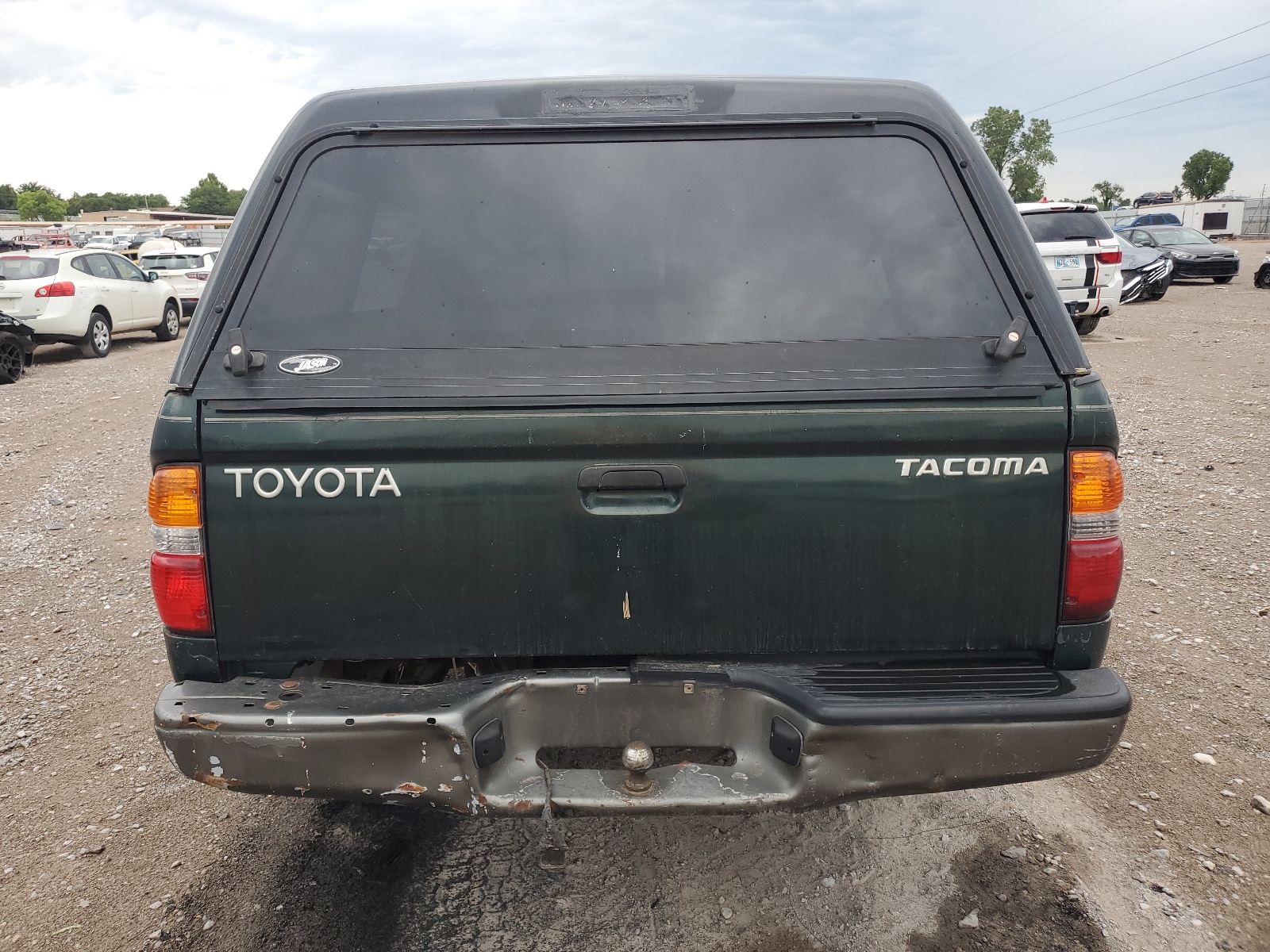 5TENL42N32Z008111 2002 Toyota Tacoma