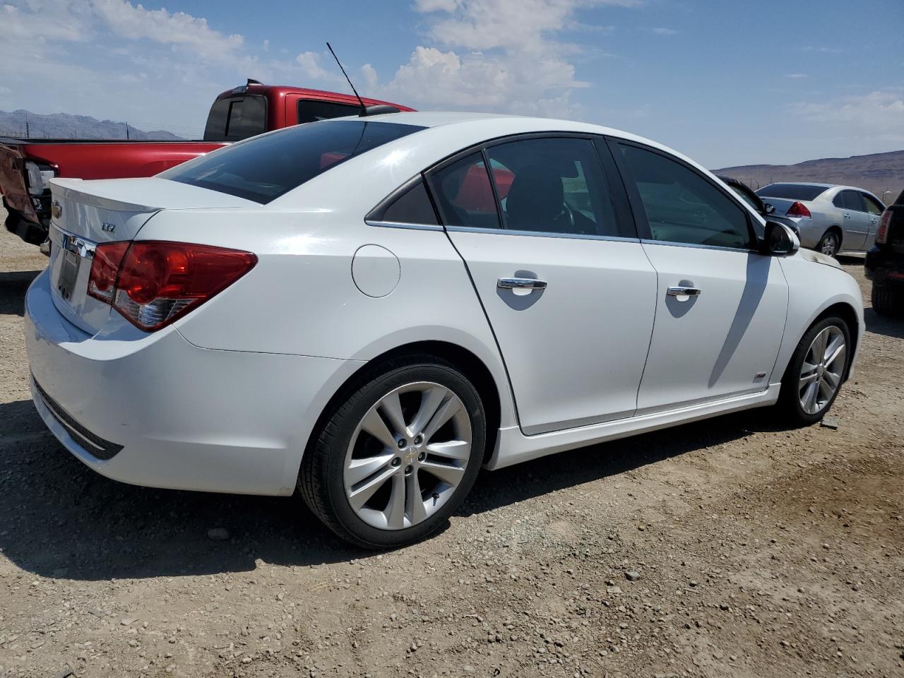 2015 Chevrolet Cruze - Image 3