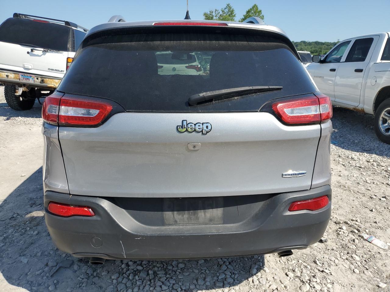 2014 Jeep Cherokee Latitude VIN: 1C4PJLCS0EW105653 Lot: 61305364