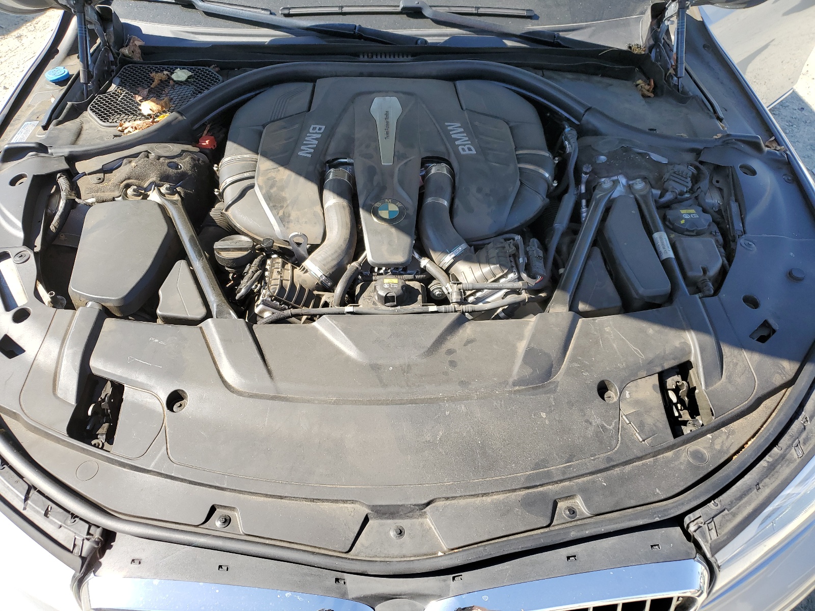 WBA7F2C54GG418446 2016 BMW 750 Xi