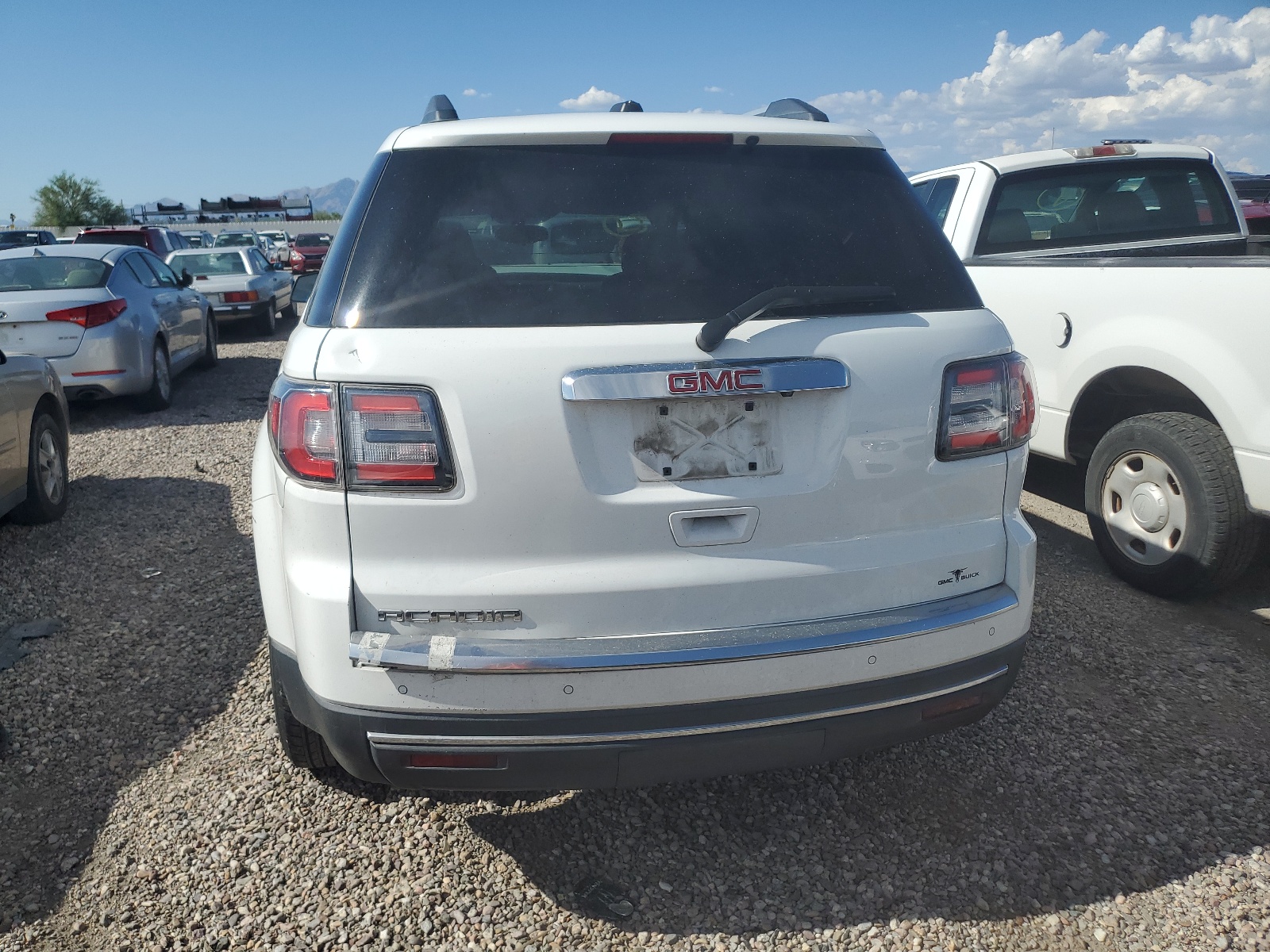 1GKKRNED4GJ201576 2016 GMC Acadia Sle