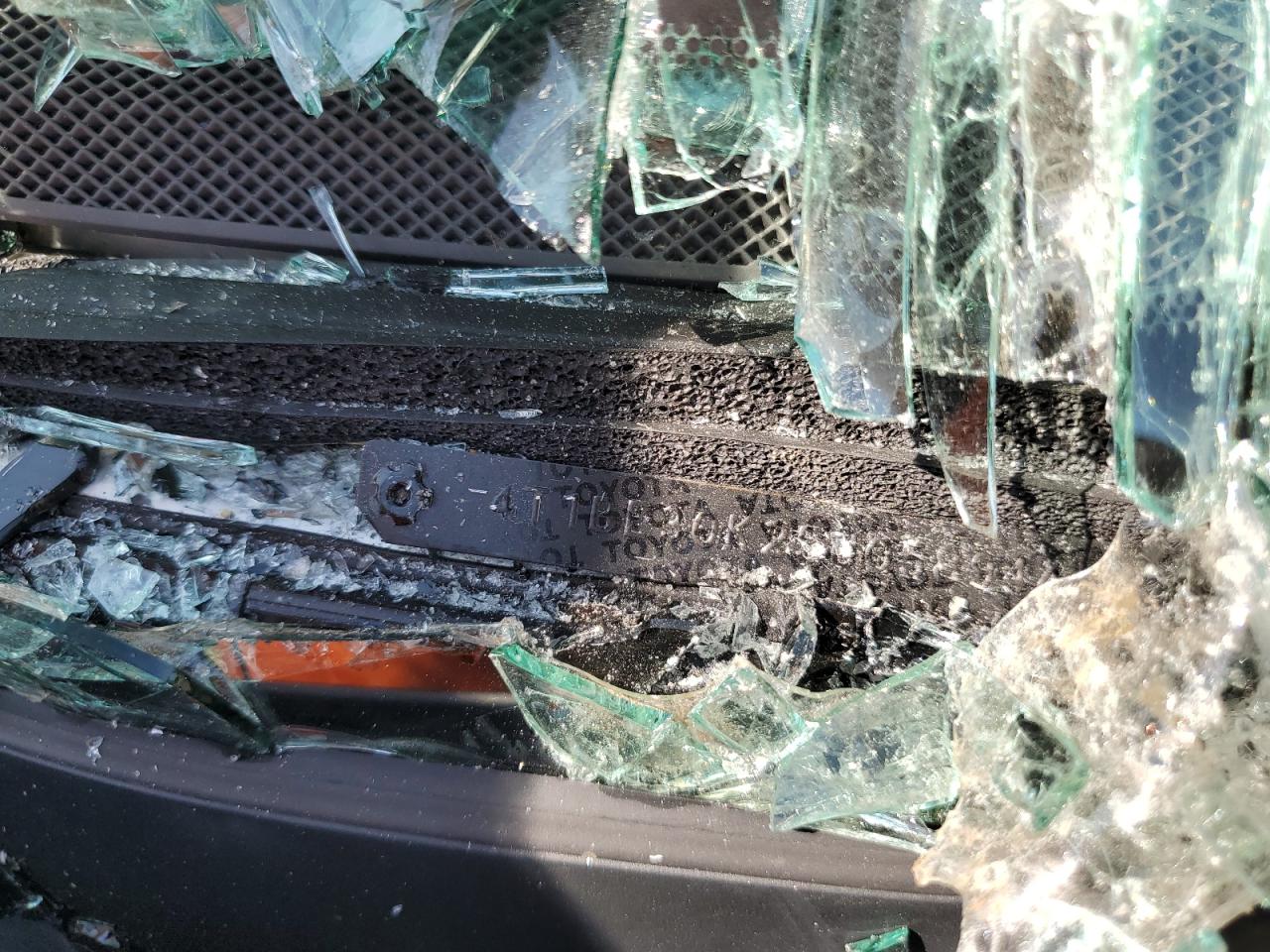 2005 Toyota Camry Le VIN: 4T1BE30K25U058944 Lot: 63197484