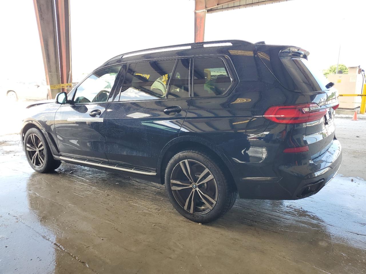 2021 BMW X7 xDrive40I VIN: 5UXCW2C09M9E11631 Lot: 63498604