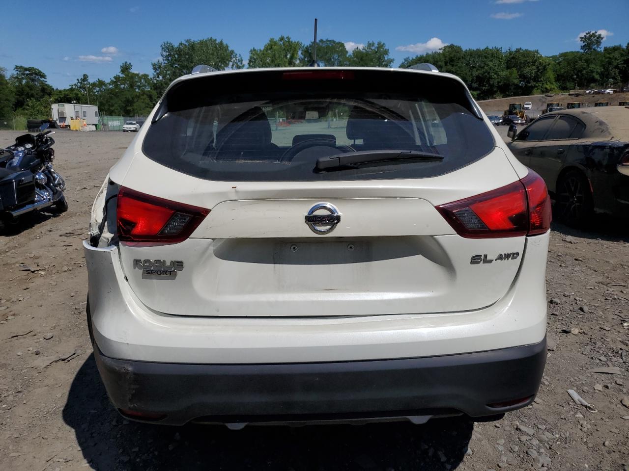 2018 Nissan Rogue Sport S VIN: JN1BJ1CR1JW266392 Lot: 63354934