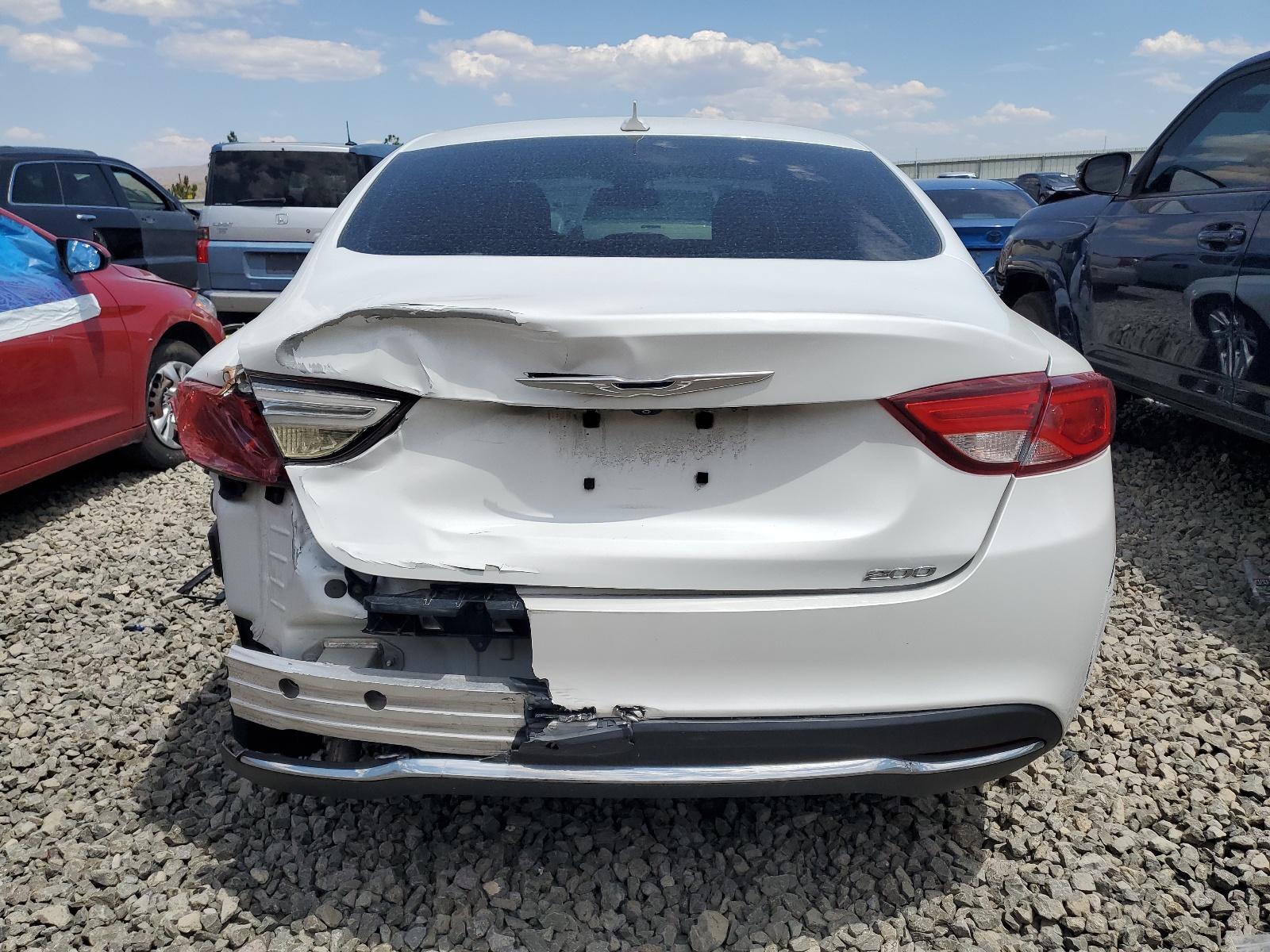 1C3CCCAB4FN592590 2015 Chrysler 200 Limited