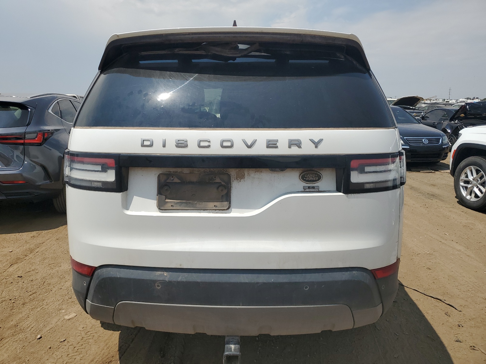 SALRGBBV1HA045910 2017 Land Rover Discovery Se