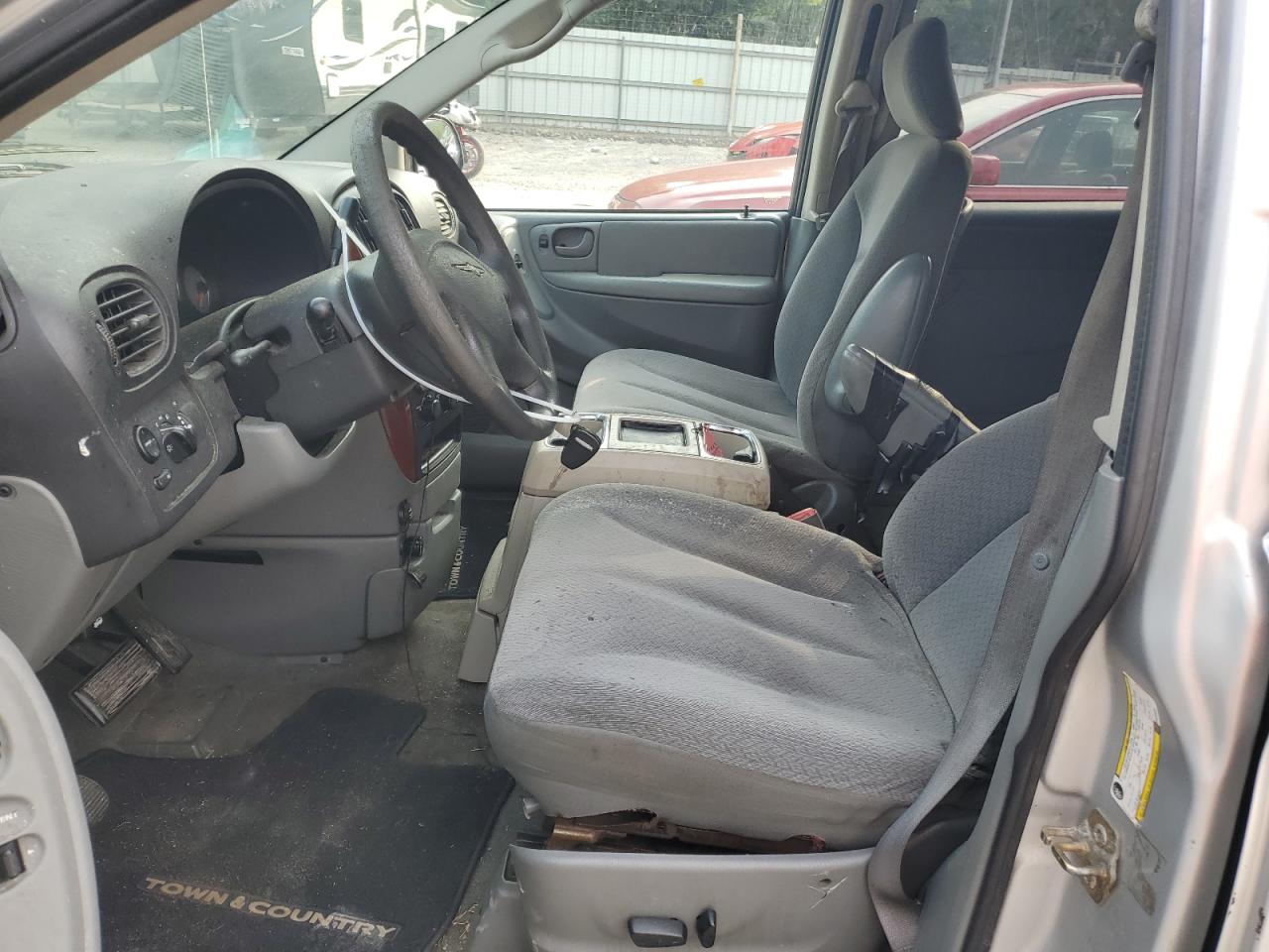 2006 Chrysler Town & Country Lx VIN: 1A4GP44R96B568636 Lot: 64507834