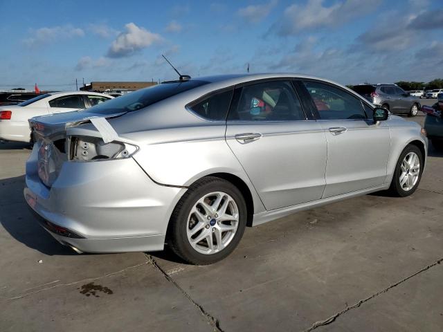  FORD FUSION 2016 Серебристый