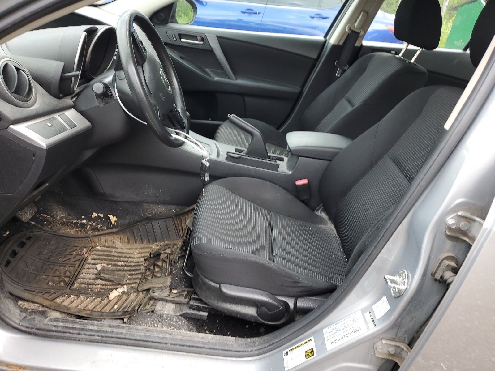 JM1BL1UFXC1587469 2012 Mazda 3 I