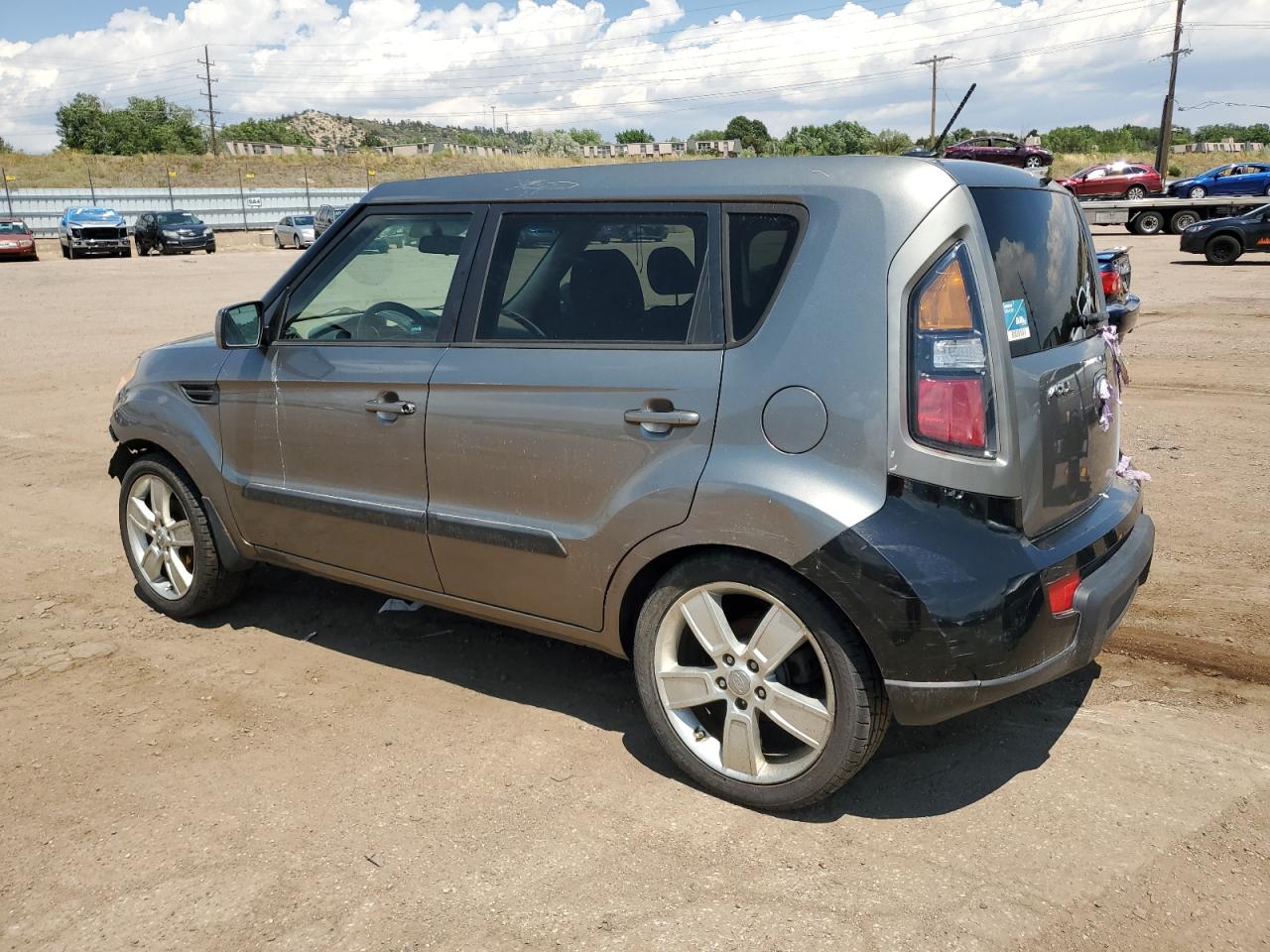 2011 Kia Soul + VIN: KNDJT2A20B7315950 Lot: 63067704