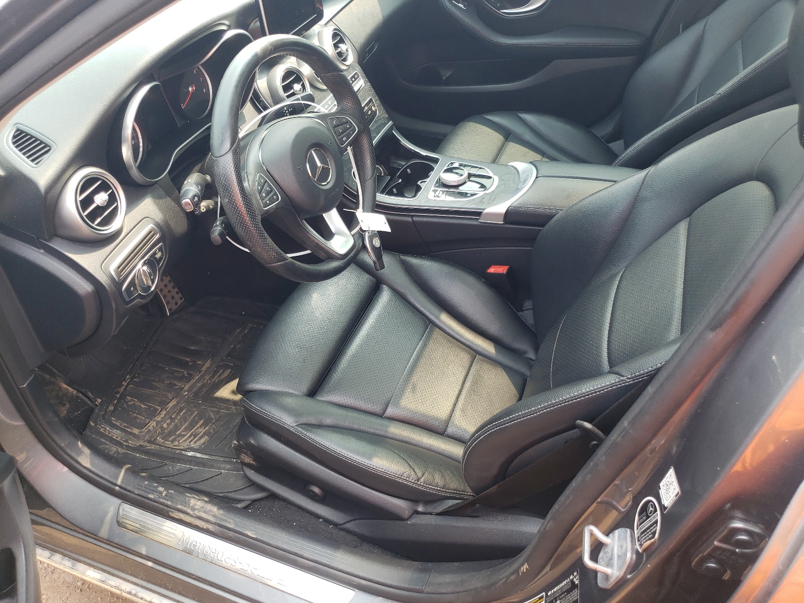 55SWF4KB9HU227634 2017 Mercedes-Benz C 300 4Matic