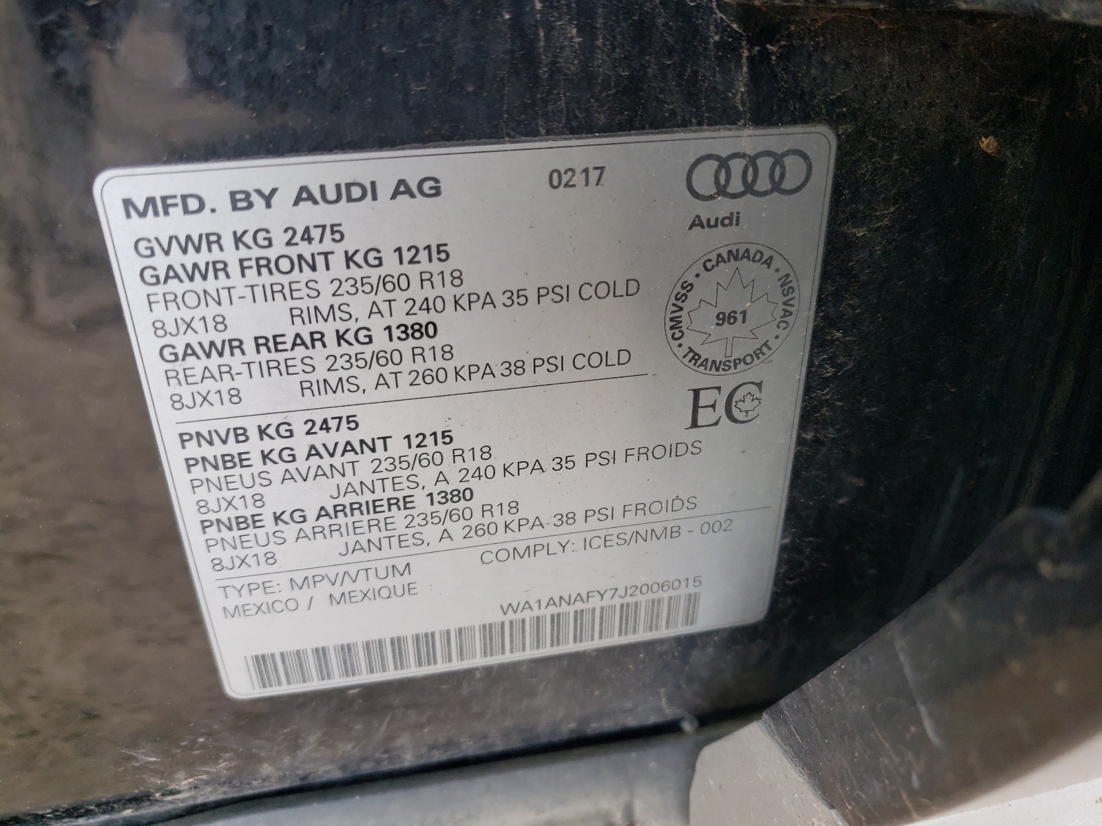 WA1ANAFY7J2006015 2018 Audi Q5 Premium