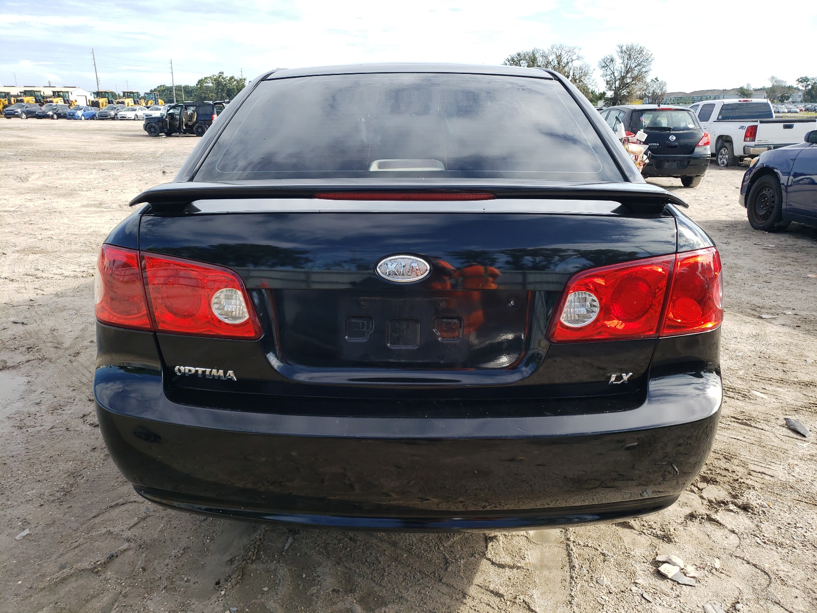 KNAGE123675152534 2007 Kia Optima Lx