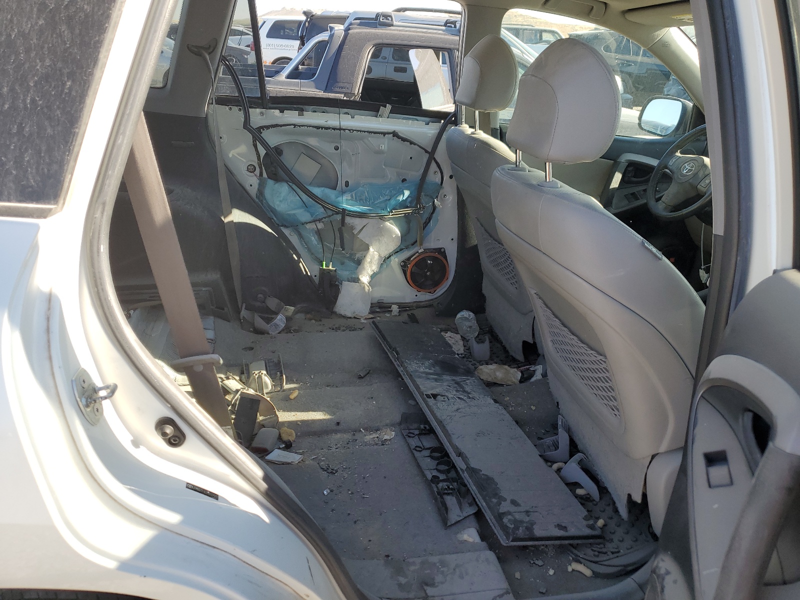 JTMBD31V375107937 2007 Toyota Rav4 Limited