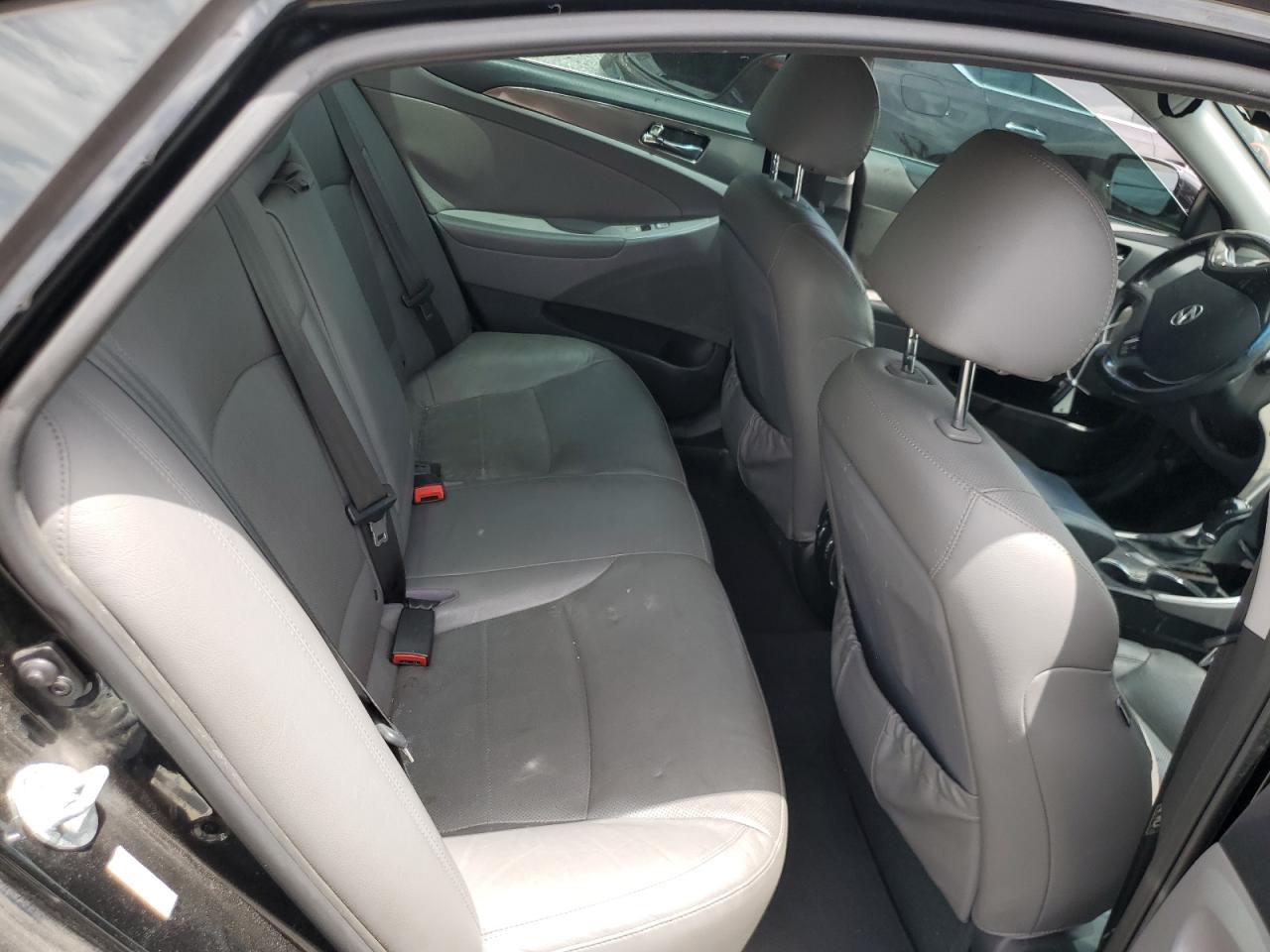 2013 Hyundai Sonata Hybrid VIN: KMHEC4A45DA095723 Lot: 61991134