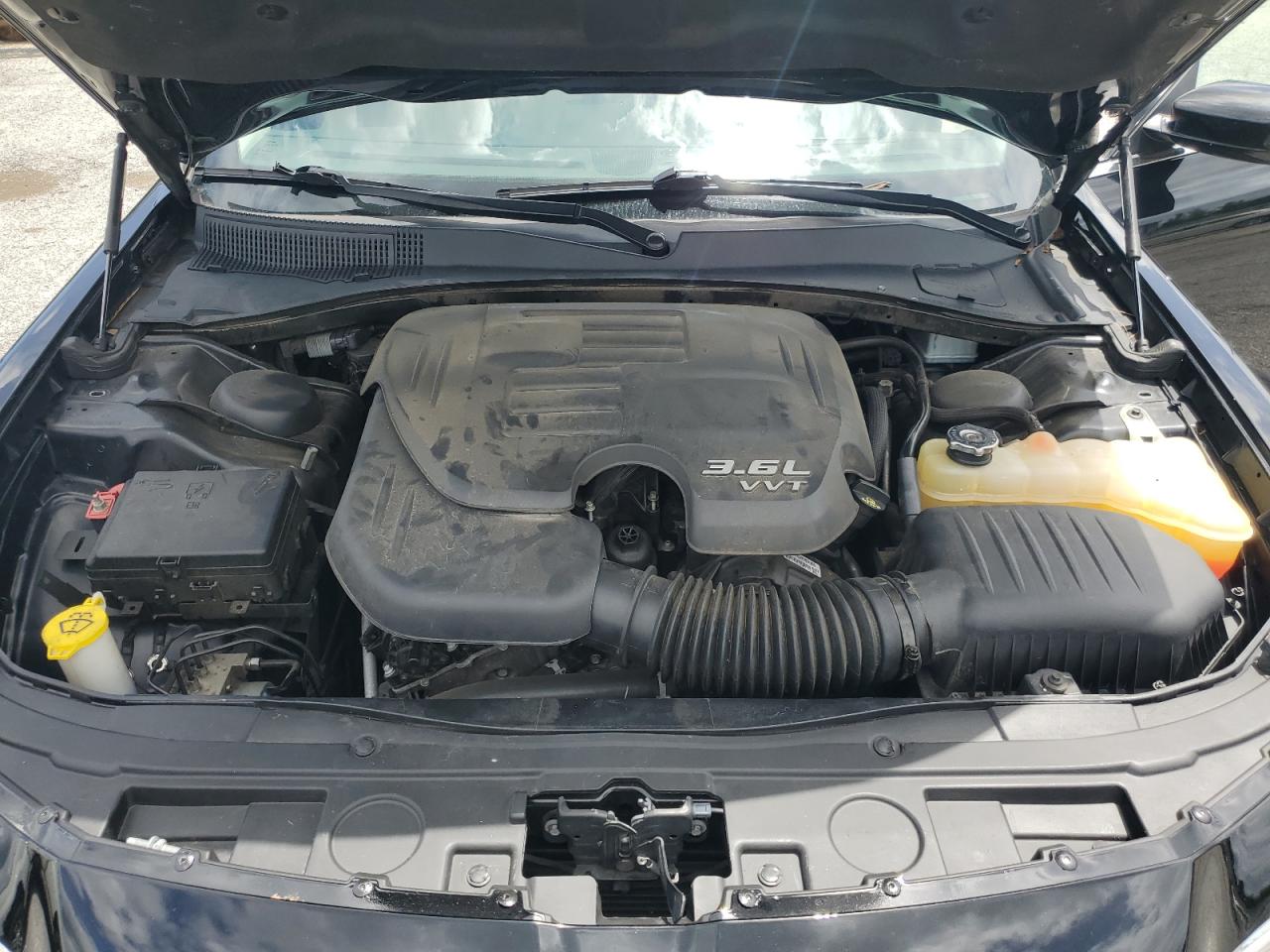 2018 Chrysler 300 Touring VIN: 2C3CCAAG5JH249692 Lot: 64645654