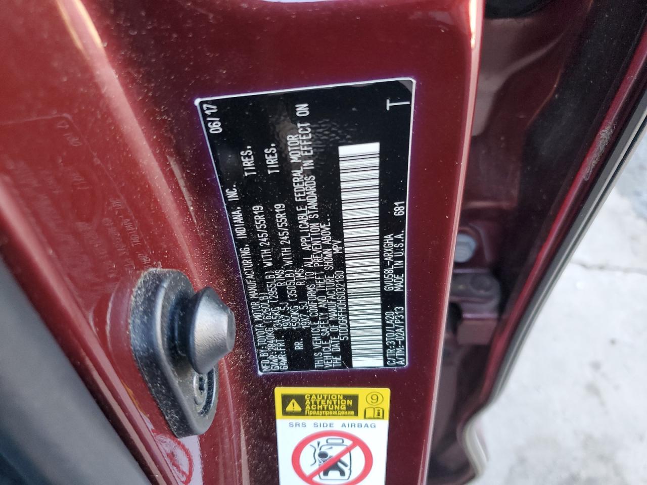 2017 Toyota Highlander Hybrid Limited VIN: 5TDDGRFH0HS032180 Lot: 64088924