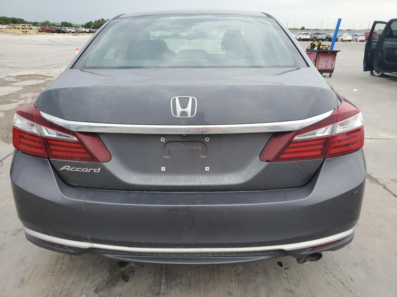 2017 Honda Accord Lx VIN: 1HGCR2F38HA295677 Lot: 63810414