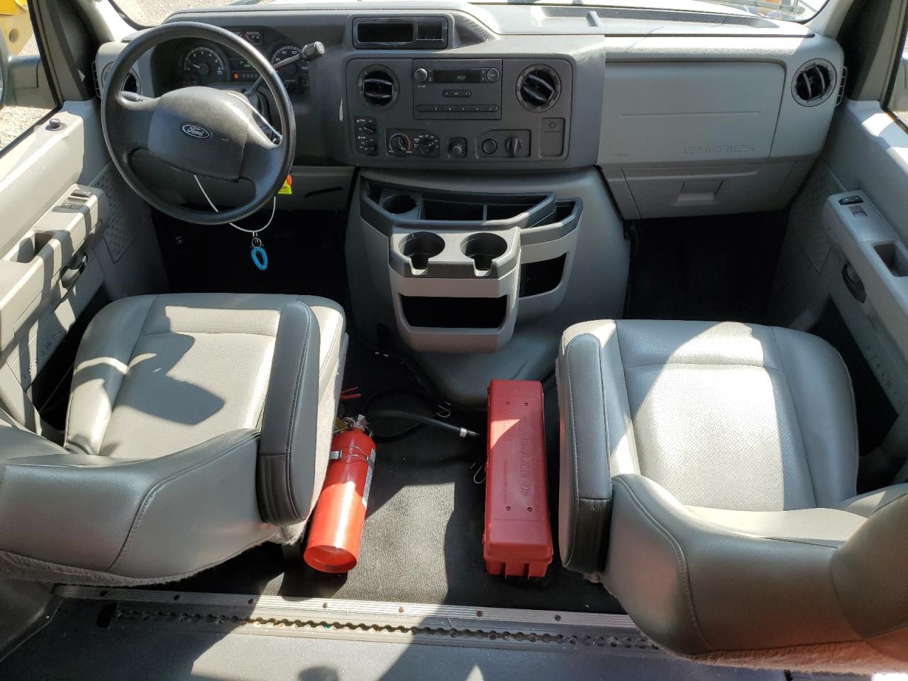 2009 Ford Econoline E150 Van VIN: 1FTNE14W09DA92552 Lot: 64809174