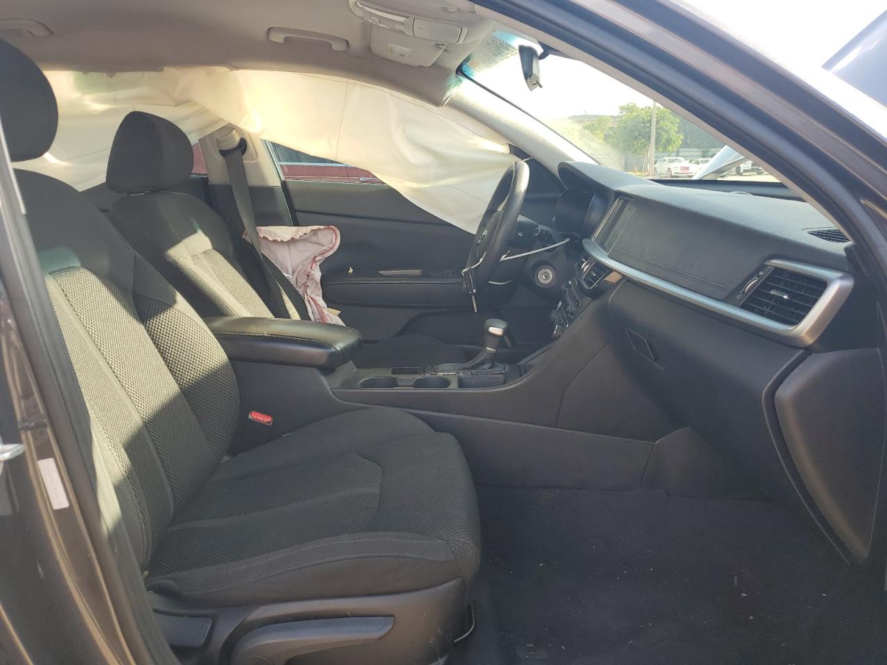 2019 Kia Optima Lx VIN: 5XXGT4L3XKG305753 Lot: 64524564