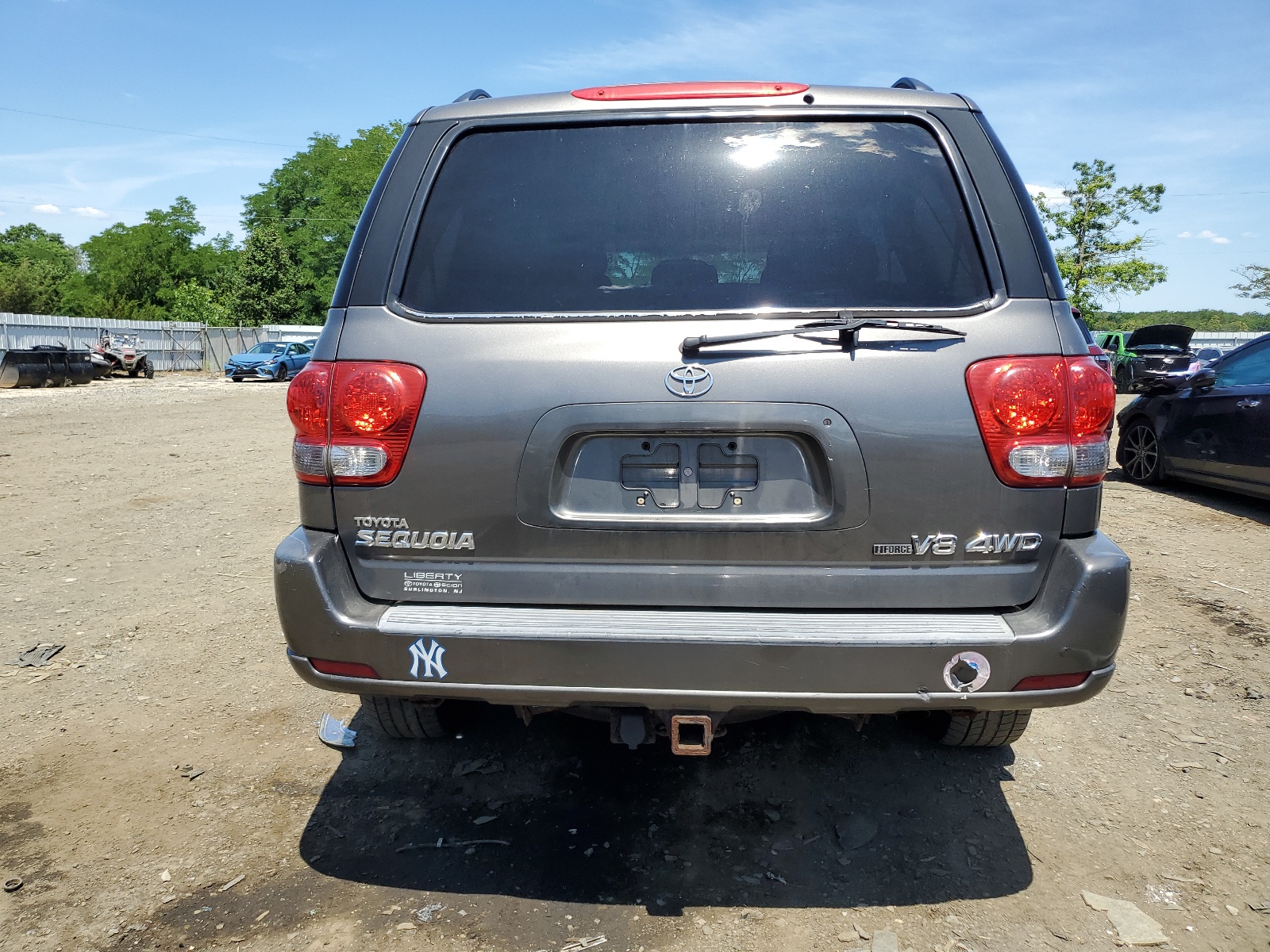 5TDBT44A77S279609 2007 Toyota Sequoia Sr5