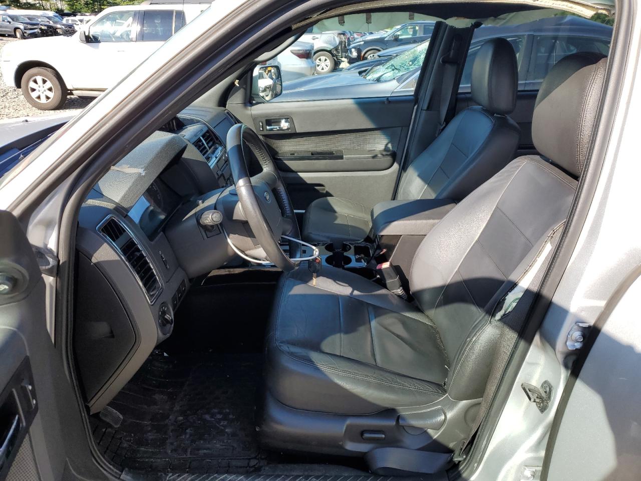 2011 Ford Escape Limited VIN: 1FMCU9E77BKC58725 Lot: 61421734