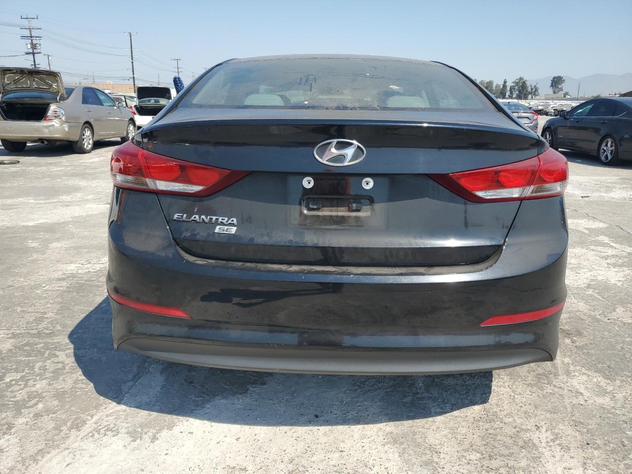 2018 Hyundai Elantra Se VIN: 5NPD74LF6JH225161 Lot: 62425234