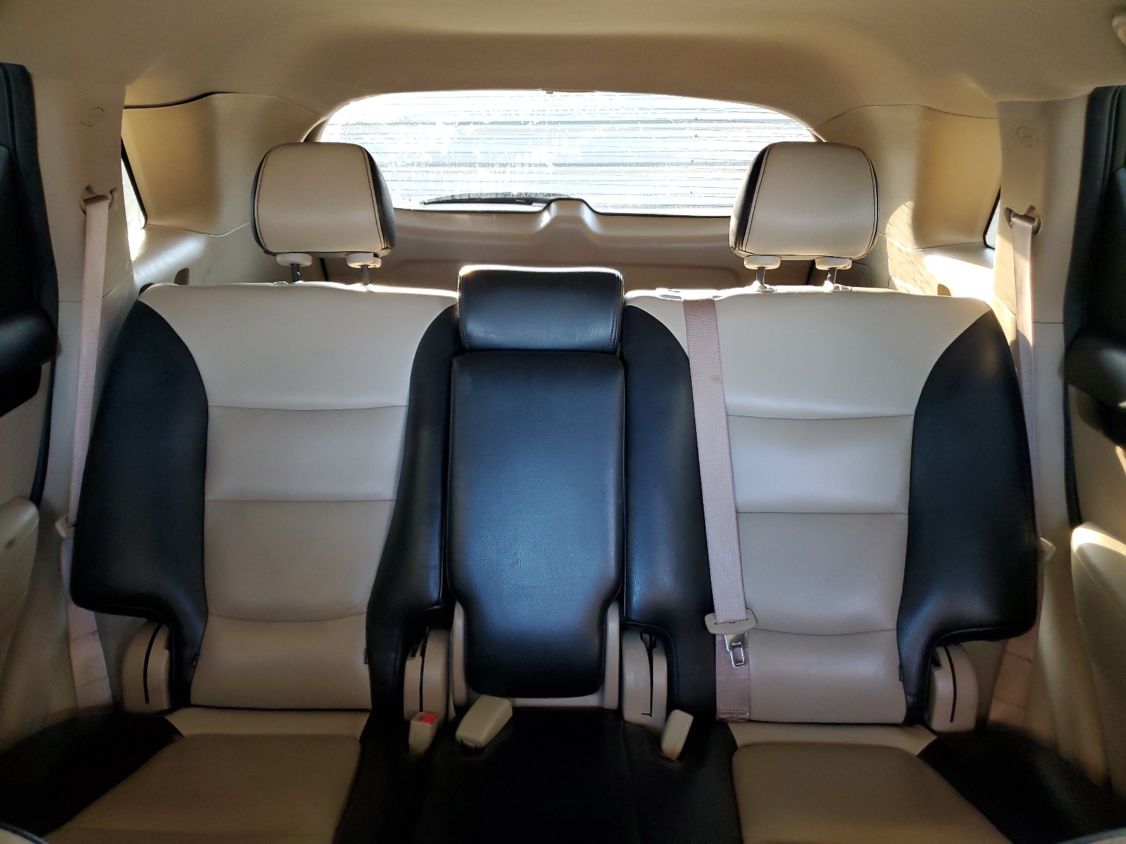 5XYKT3A63CG211244 2012 Kia Sorento Base