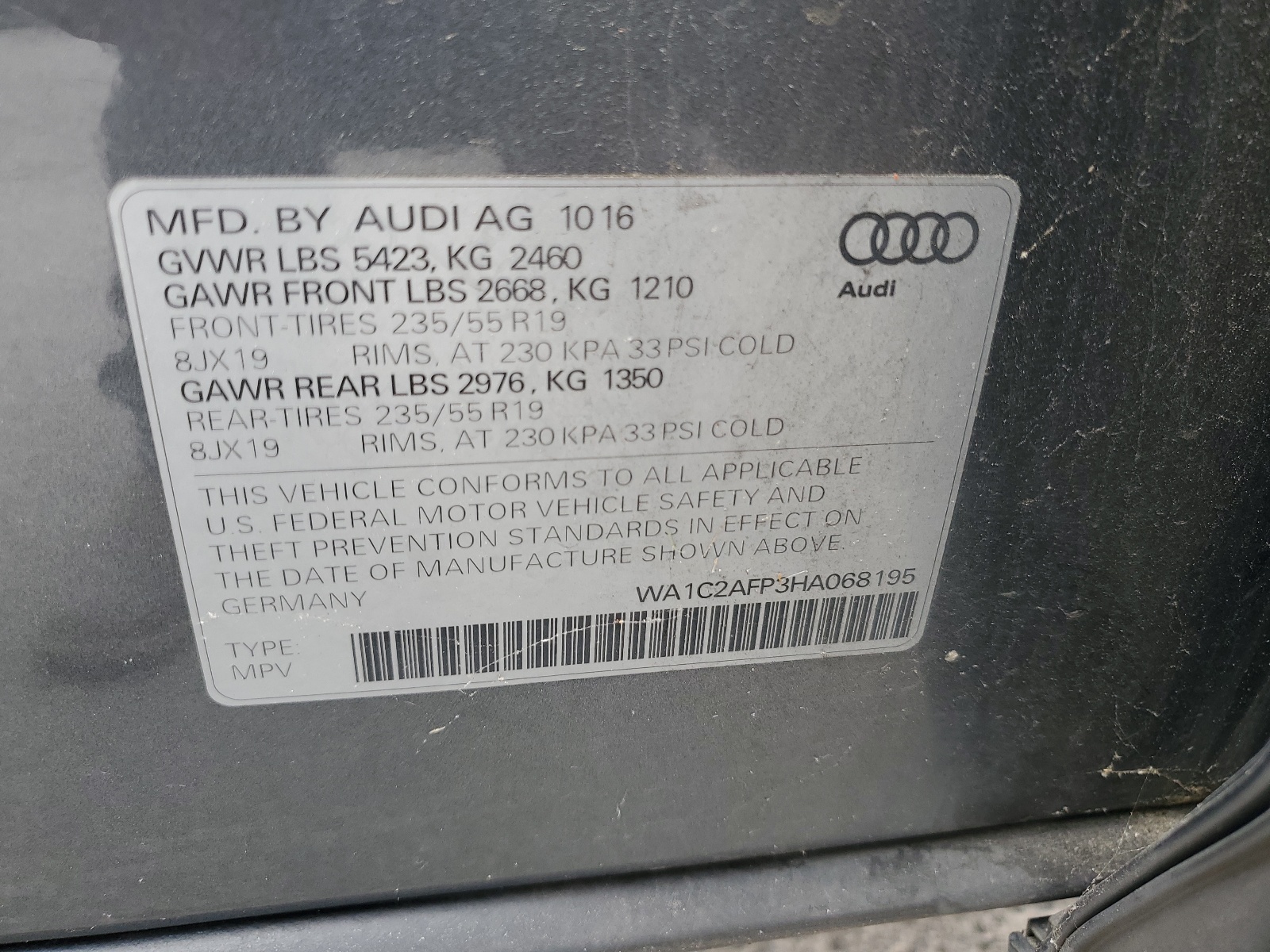 WA1C2AFP3HA068195 2017 Audi Q5 Premium