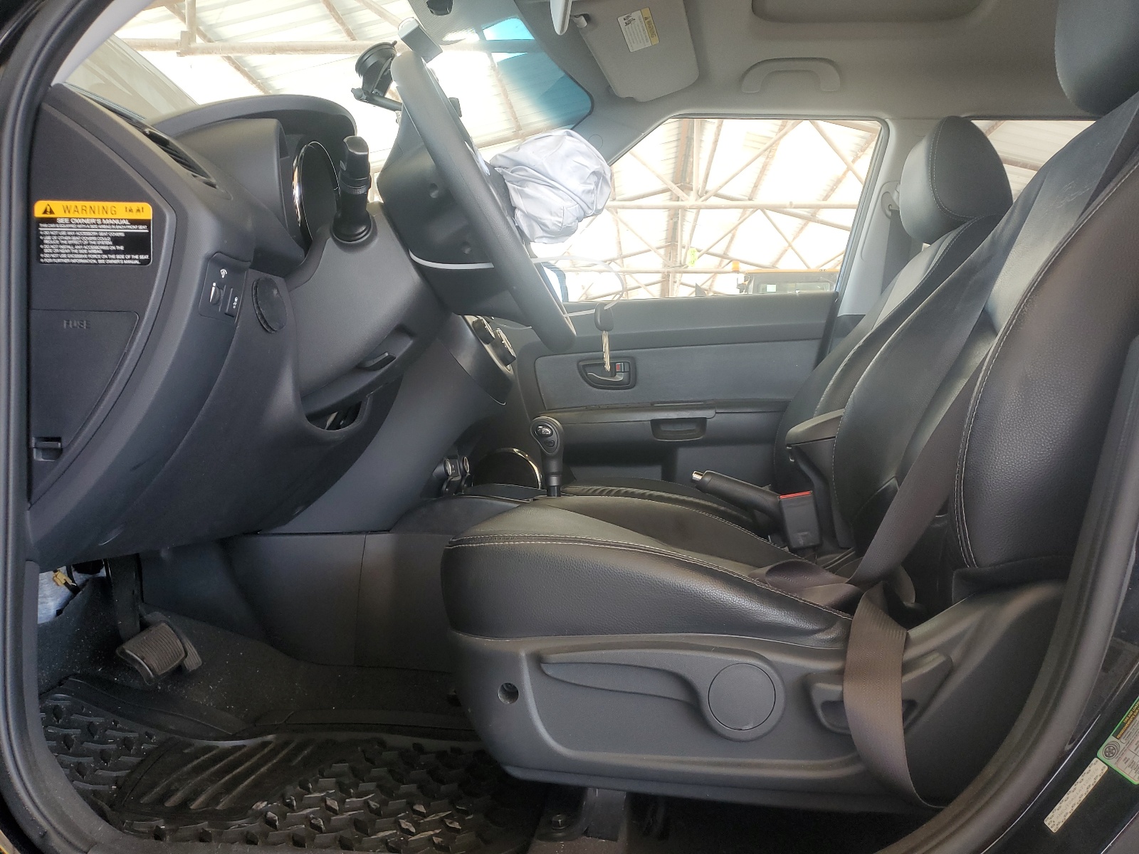 KNDJT2A21A7126576 2010 Kia Soul +