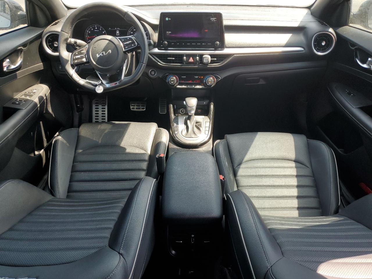 2022 Kia Forte Gt Line VIN: 3KPF54AD4NE439978 Lot: 61913534