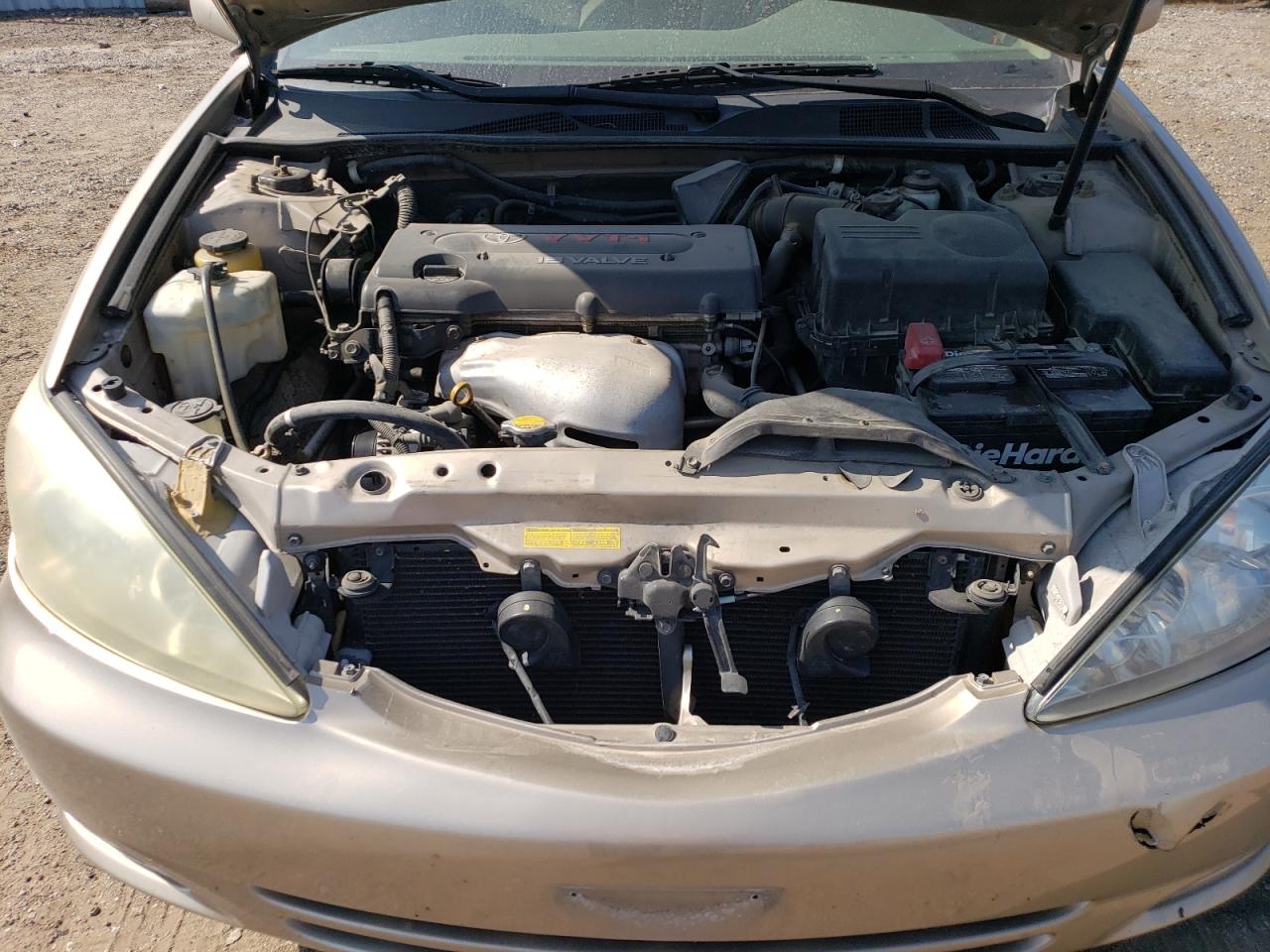 2004 Toyota Camry Le VIN: 4T1BE32K14U800701 Lot: 64799344