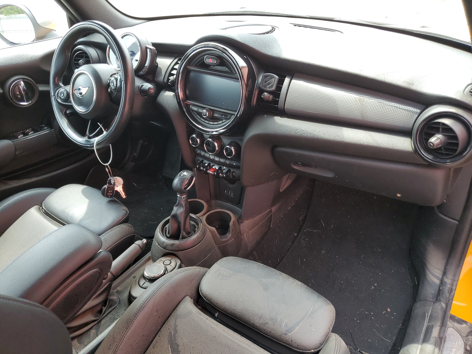 WMWWG5C5XJ3D01448 2018 Mini Cooper