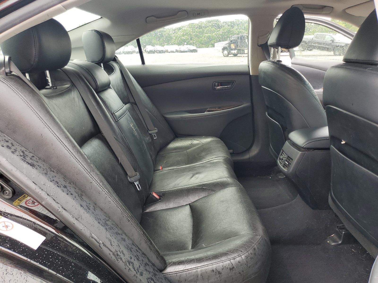 JTHBK1EGXB2461596 2011 Lexus Es 350