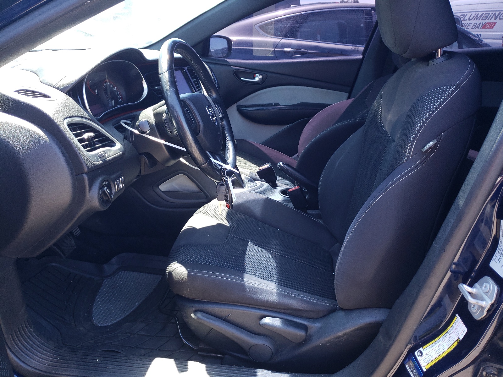 1C3CDFBB2FD181000 2015 Dodge Dart Sxt