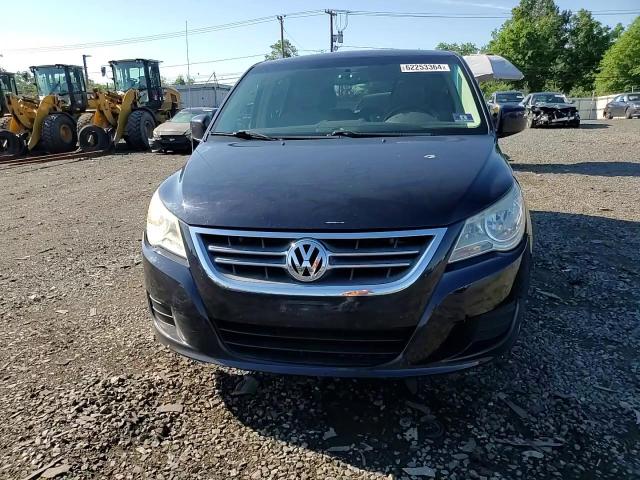 2010 Volkswagen Routan Se VIN: 2V4RW3D18AR231123 Lot: 62253364