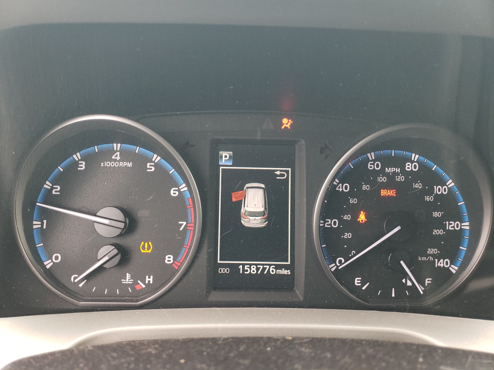 2T3BFREVXHW597424 2017 Toyota Rav4 Le