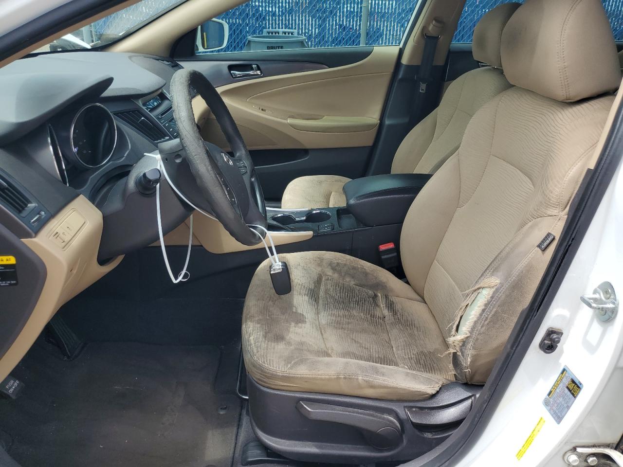 2015 Hyundai Sonata Hybrid VIN: KMHEC4A48FA138647 Lot: 62726504