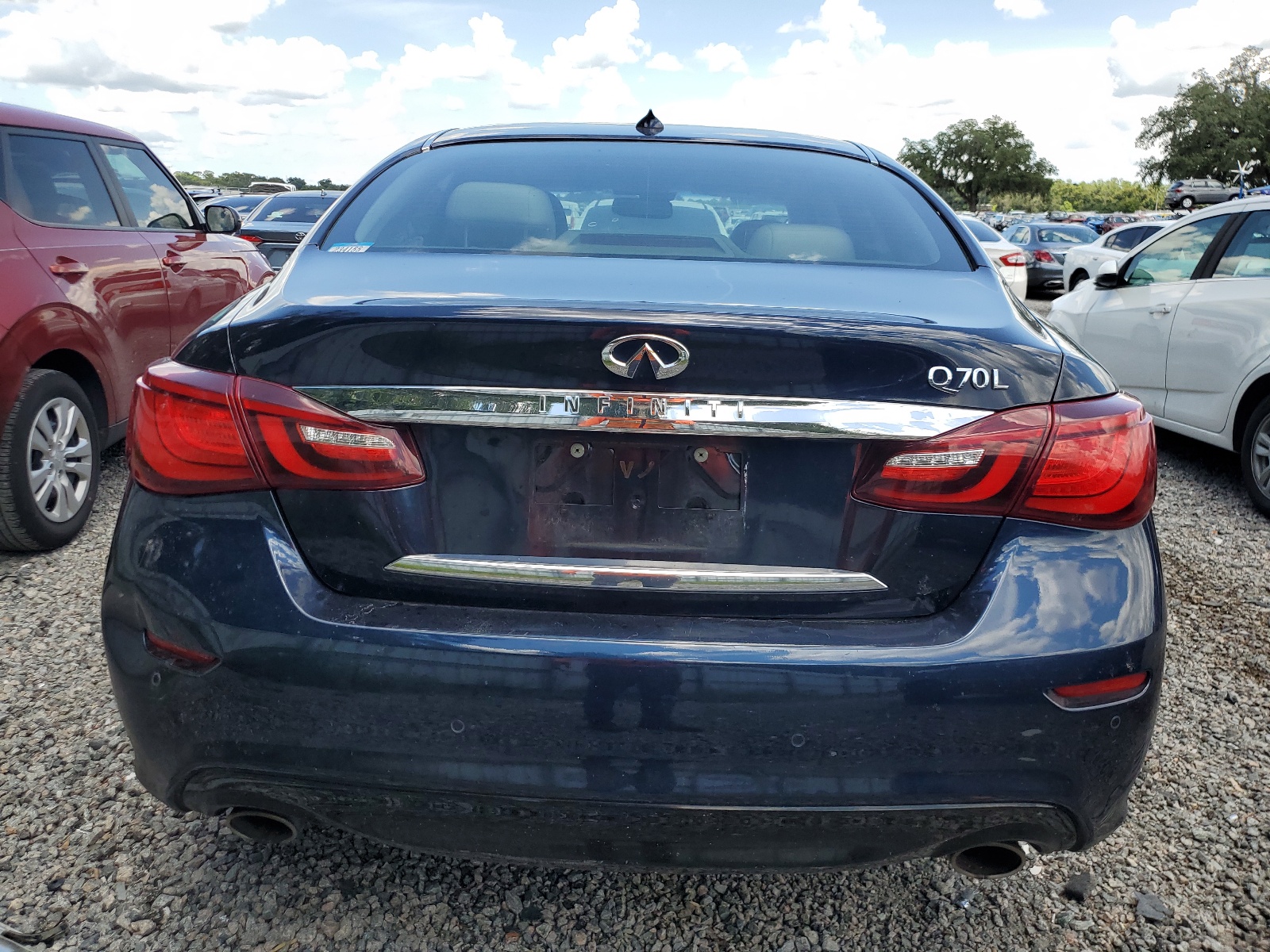 JN1BY1PP8GM630087 2016 Infiniti Q70L 3.7