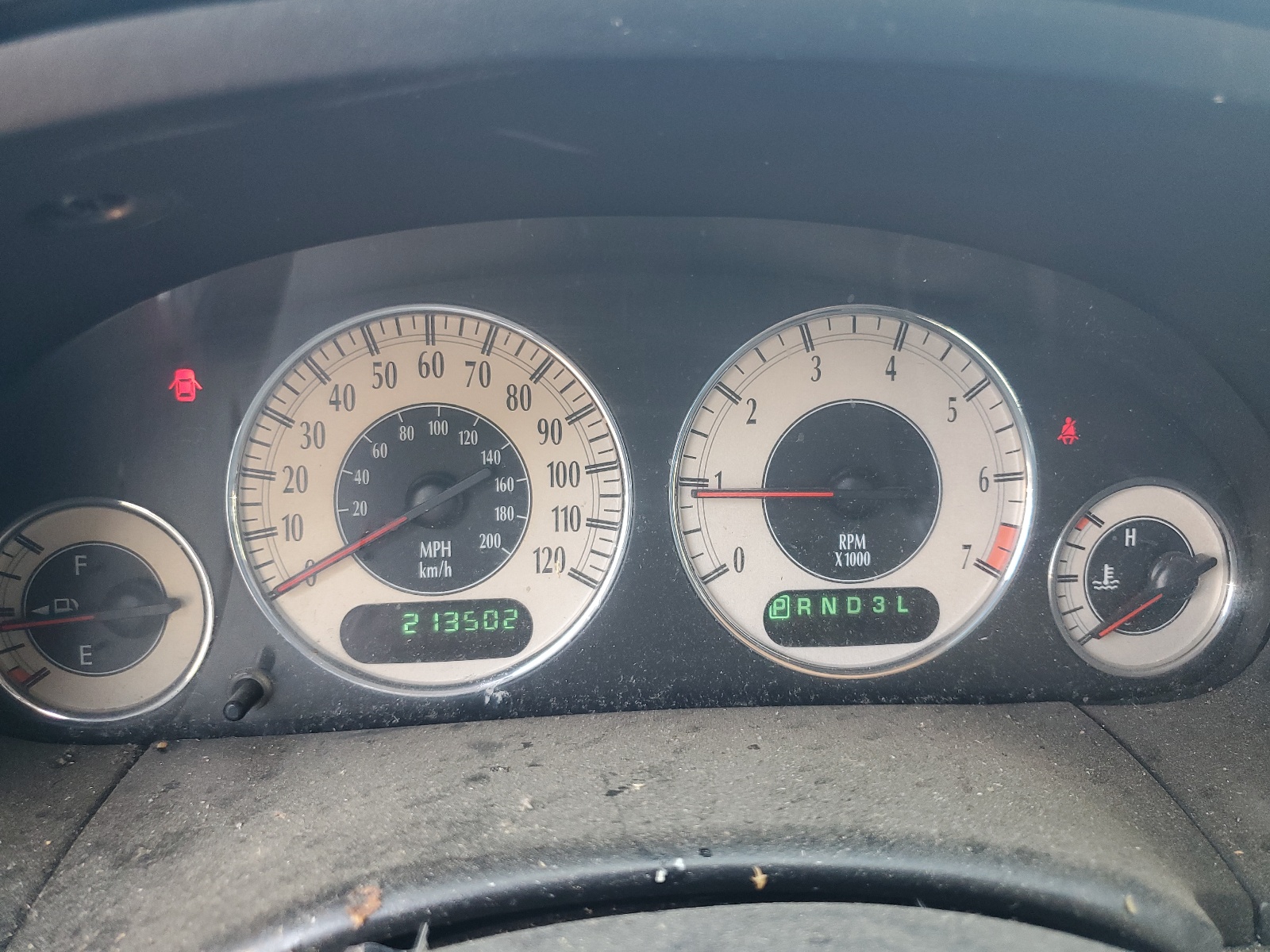 2C8GP64L31R208543 2001 Chrysler Town & Country Limited